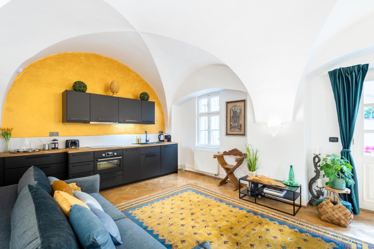 Adam'S Apartment - Best Location ปราก ภายนอก รูปภาพ